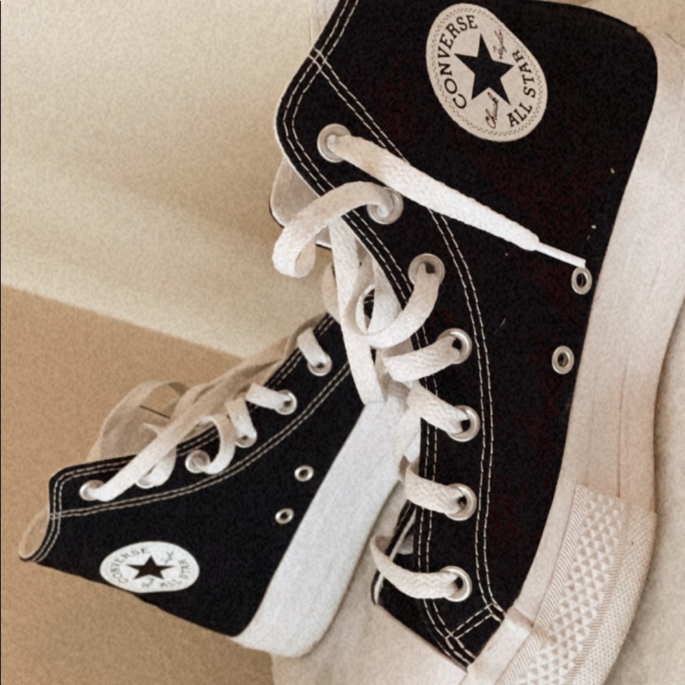 Platform converse